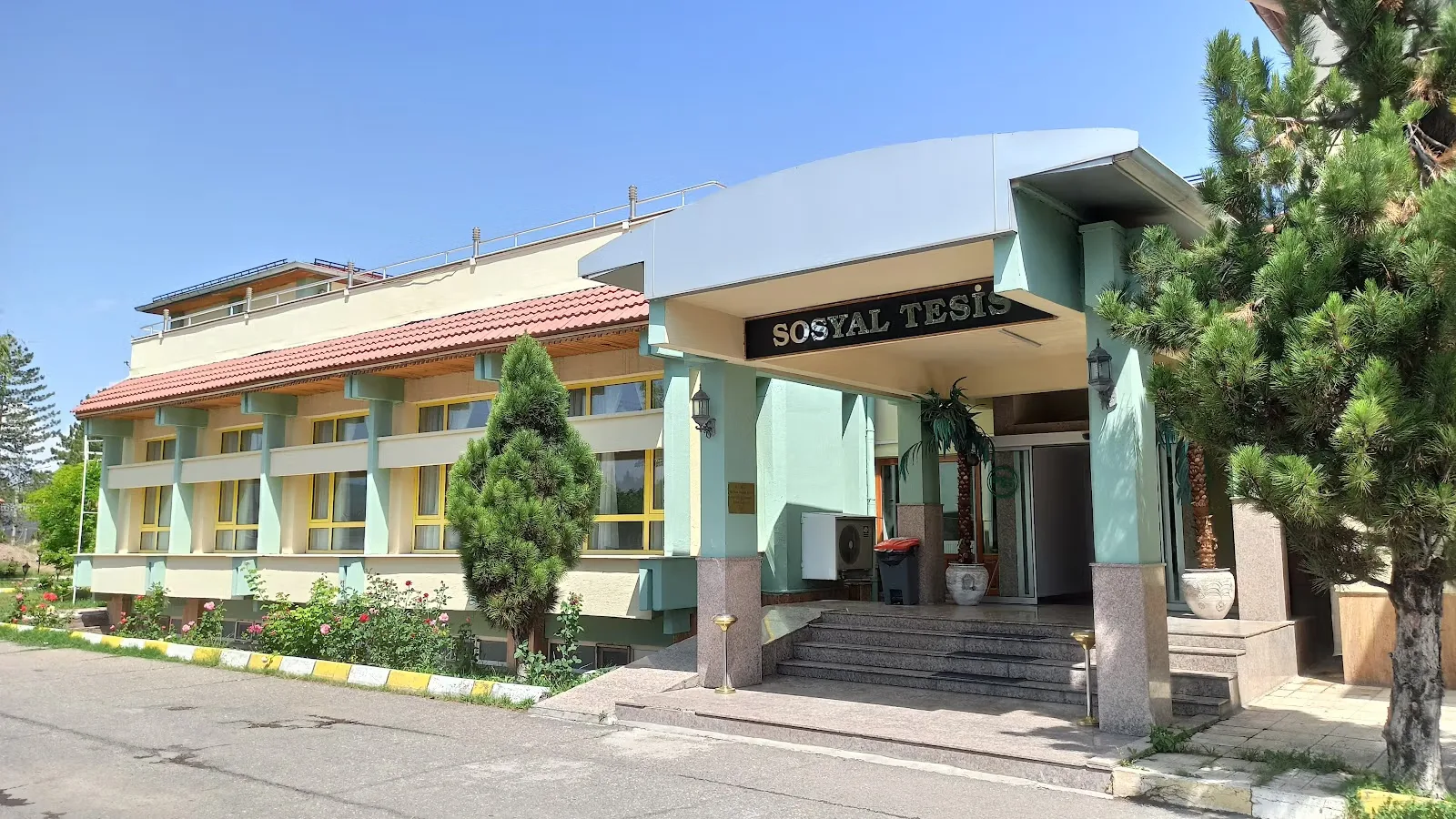DSİ 19. Bölge Müdürlüğü Sivas Sosyal Tesisi - Fotoğraf 1