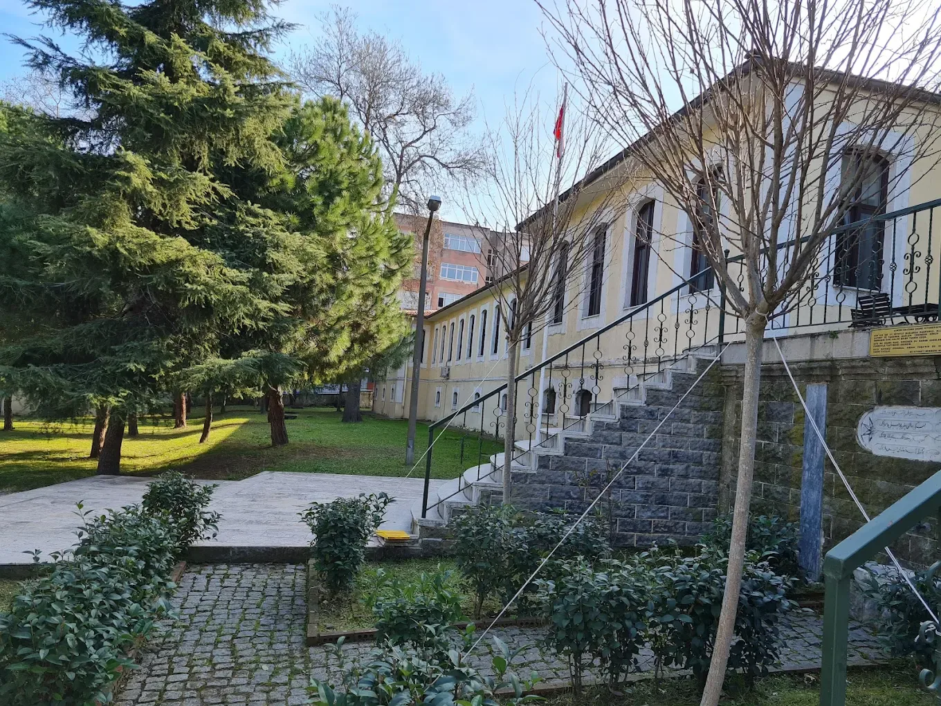 Trabzon Orduevi - Fotoğraf 1