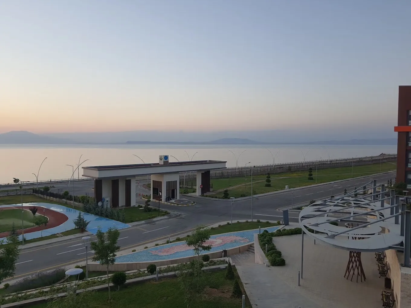 Van Karayolları Misafirhanesi - Fotoğraf 1